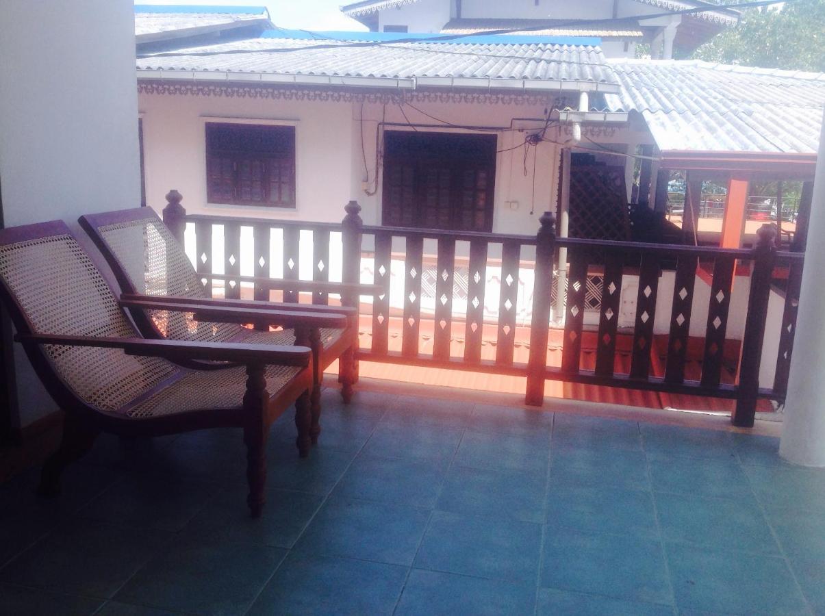 Samans Guesthouse Tangalle Exterior foto