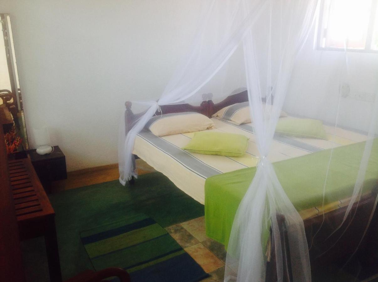 Samans Guesthouse Tangalle Exterior foto