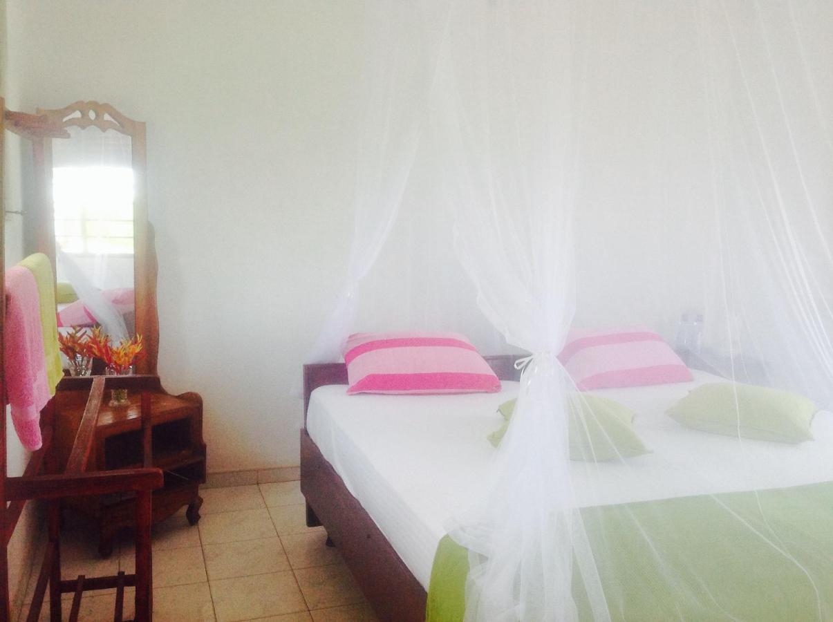 Samans Guesthouse Tangalle Exterior foto